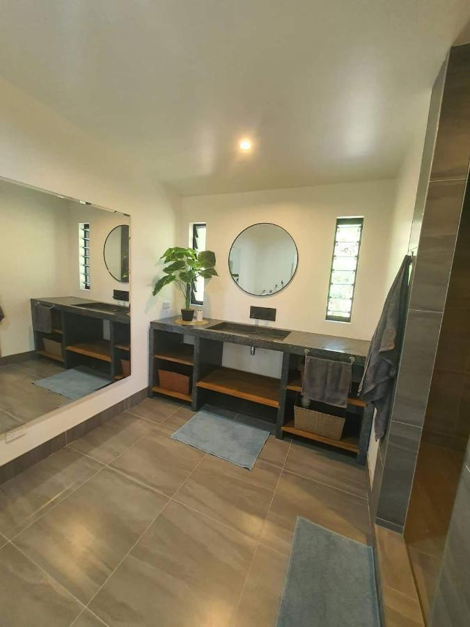 Tematas Mountain Villa Avarua Extérieur photo